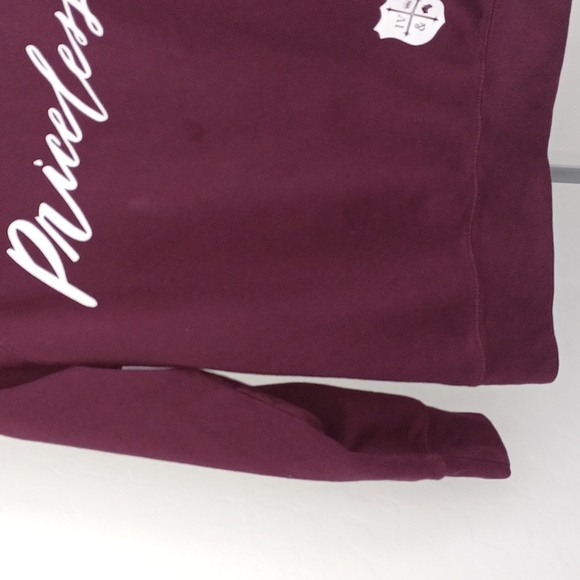 Priceless Sweater - Picture 5 of 9